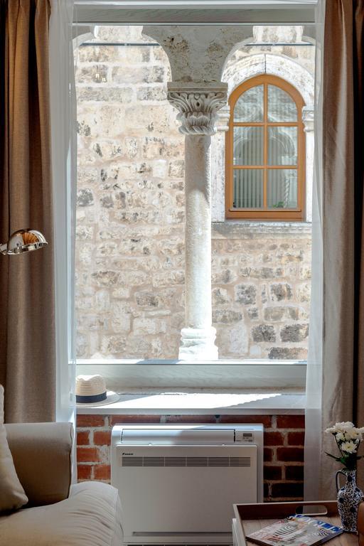 Heritage Suites Zanini Hvar Town Exterior photo