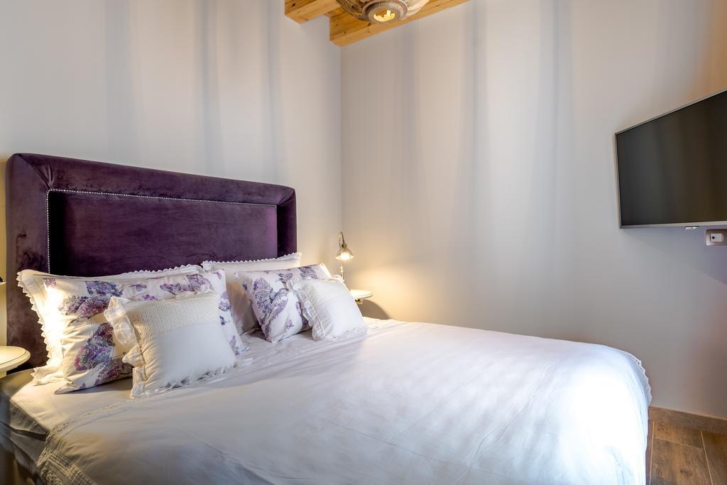 Heritage Suites Zanini Hvar Town Exterior photo